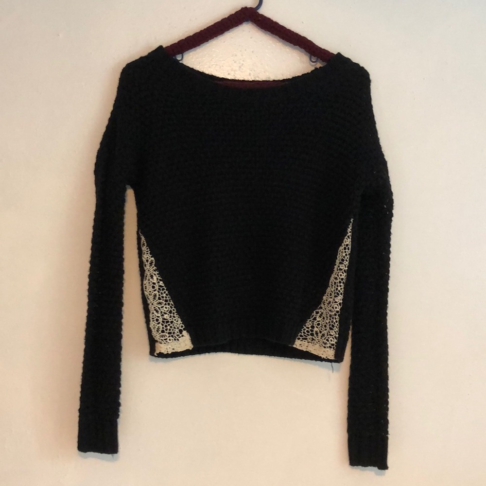 t/o cropped sweater